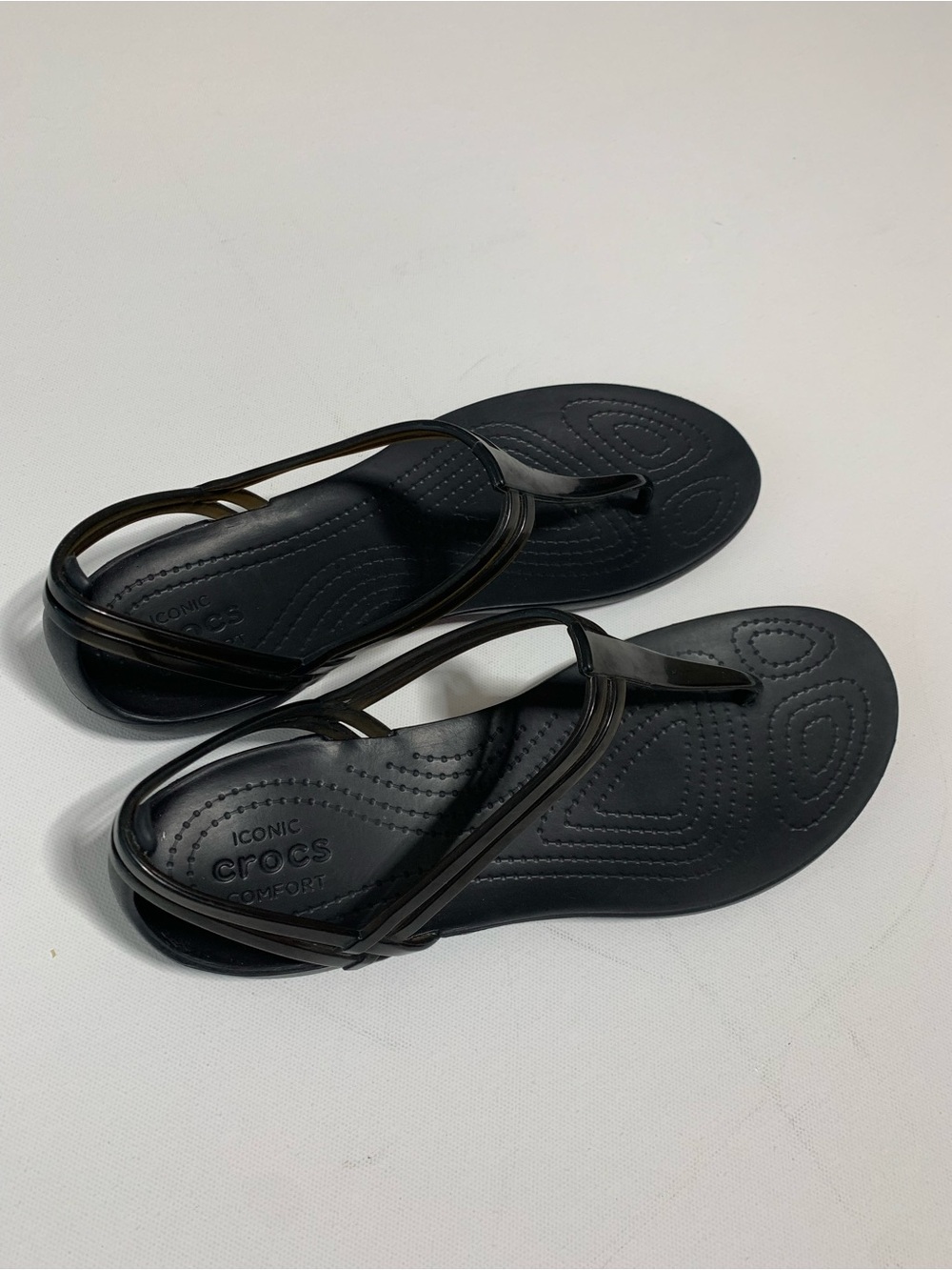 CROCS ISABELLA T-Strap Women’s Size 8 Slip On Jelly Thong Sandals in Black - Picture 2 of 5